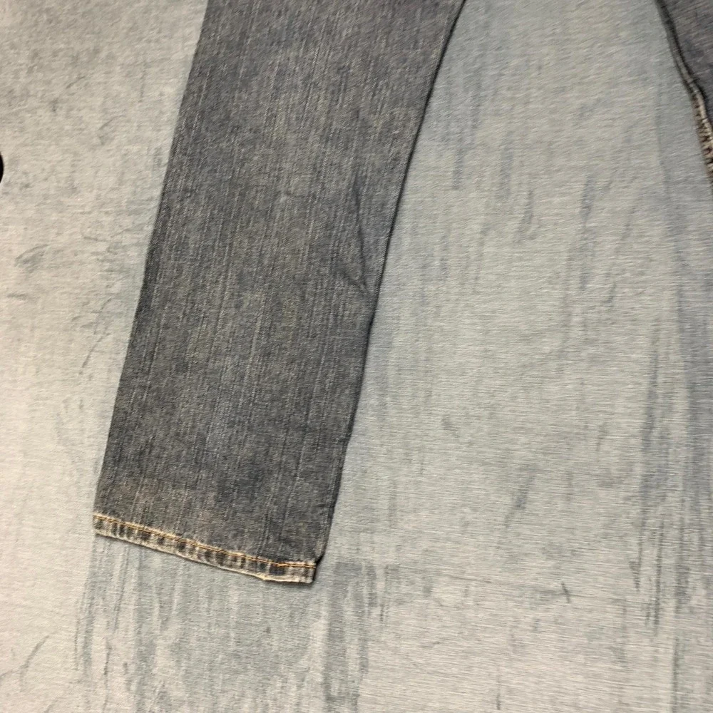 Levis levi 559